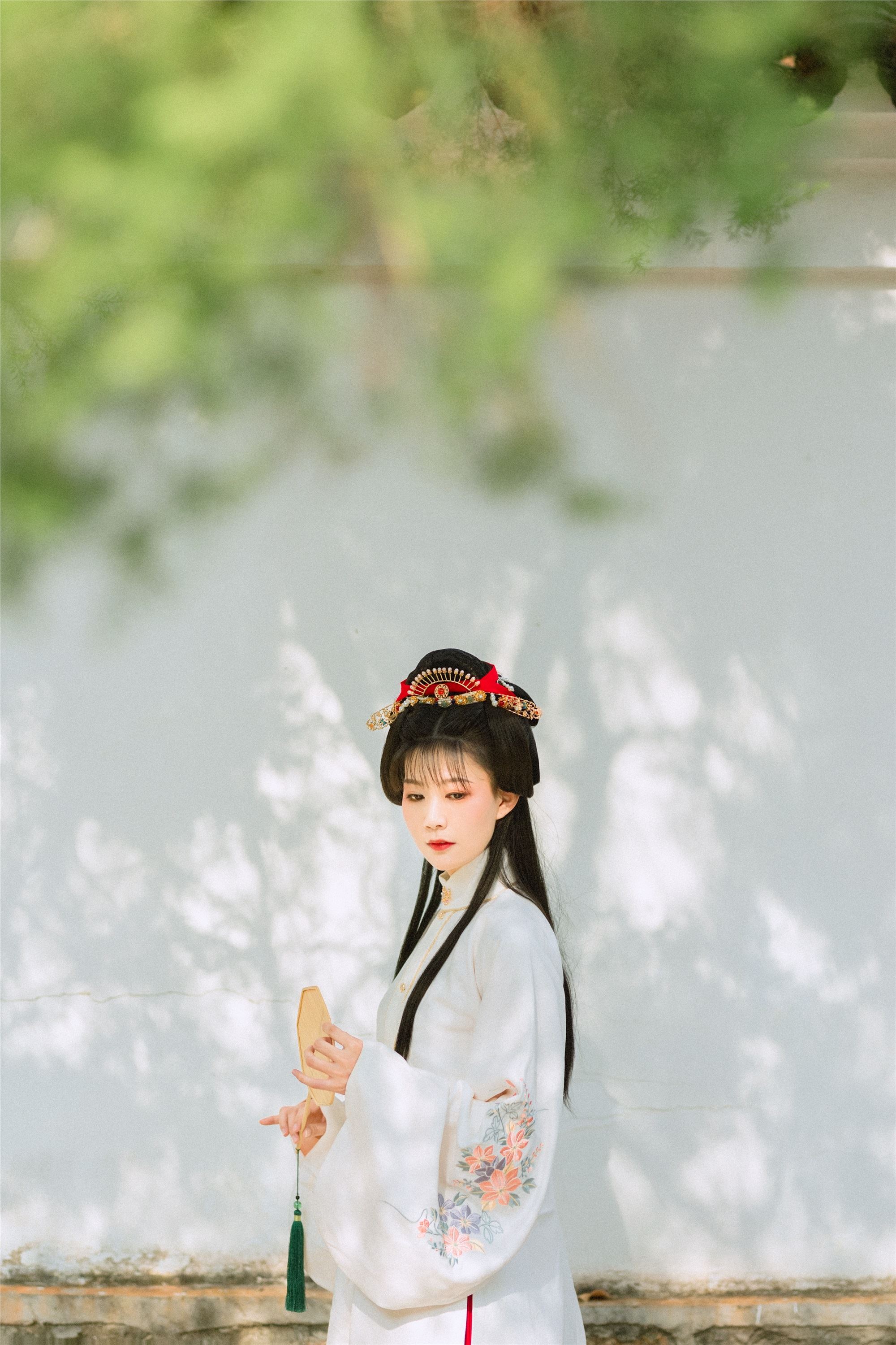 YITUYU艺图语 2021.09.04 绿意 兔小白